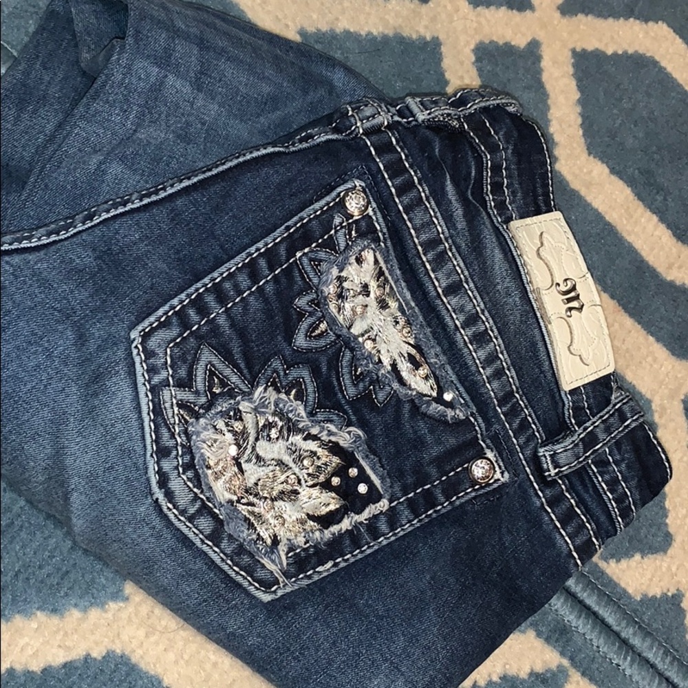 Woman’s Miss me. Only worn a few times!